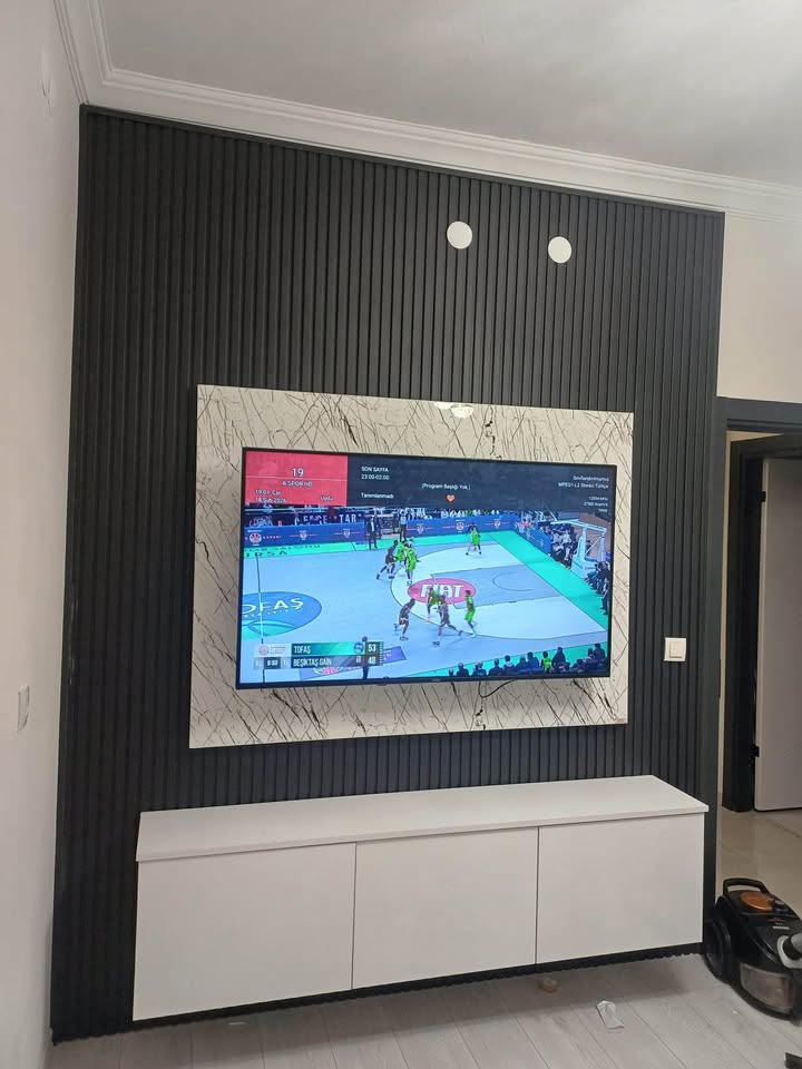 Lambri Kaplamalı Modern TV Ünitesi